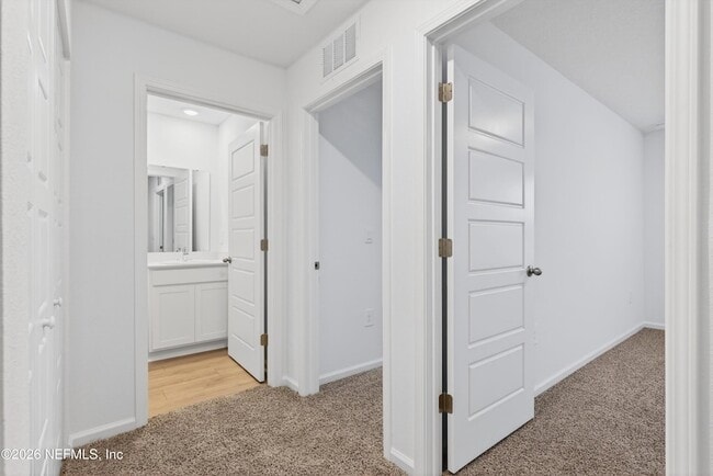 Building Photo - 1460 Jeremiah St