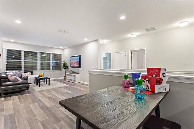 Building Photo - 5204 Oakbourne Ave