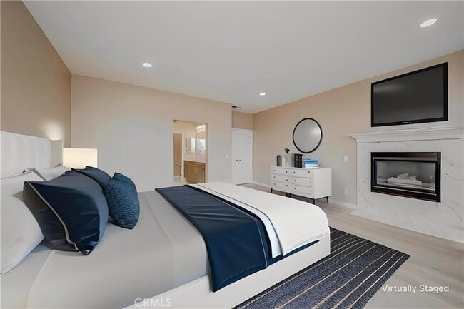 Building Photo - 5338 Chariton Ave