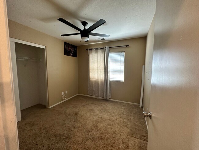 Building Photo - 1431 Trouville Ln