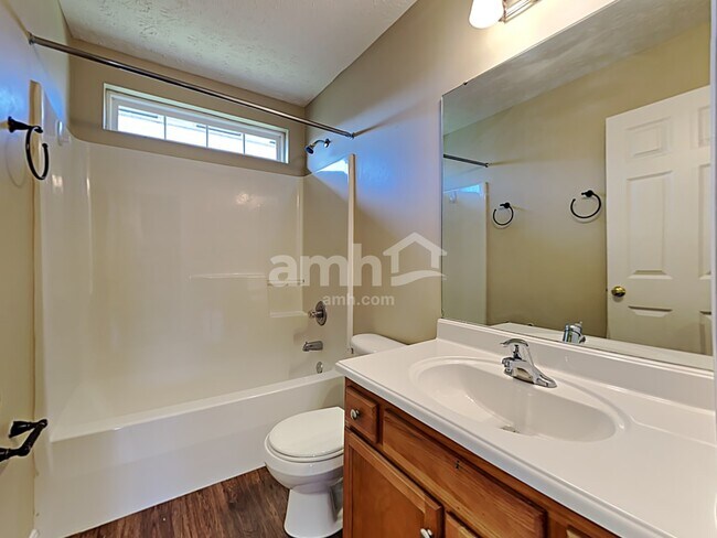 Building Photo - 265 Red Cedar Ct