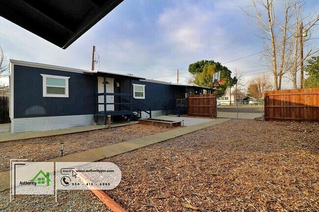 Building Photo - 4083 Notre Dame Ave