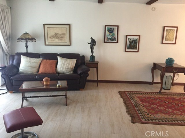Building Photo - 8694 Villa La Jolla Dr