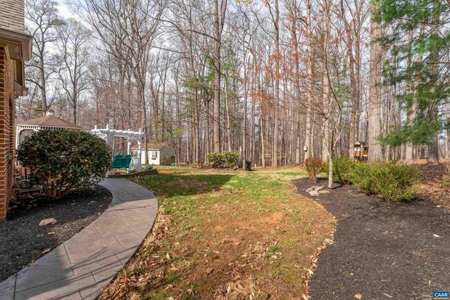 Building Photo - 3125 Beau Mont Farm Rd