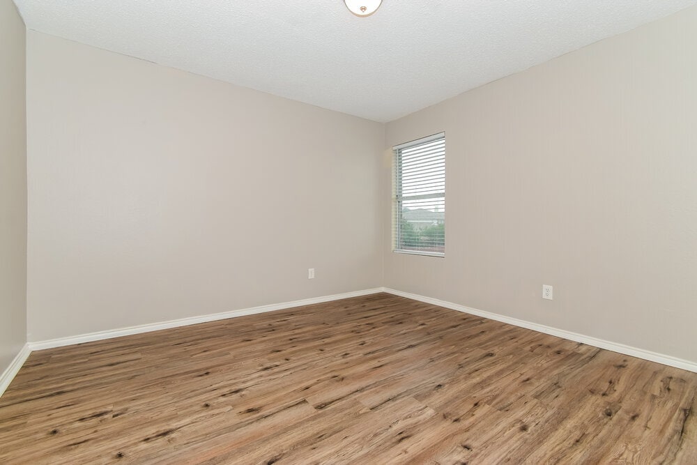 Building Photo - 2316 Graystone Dr