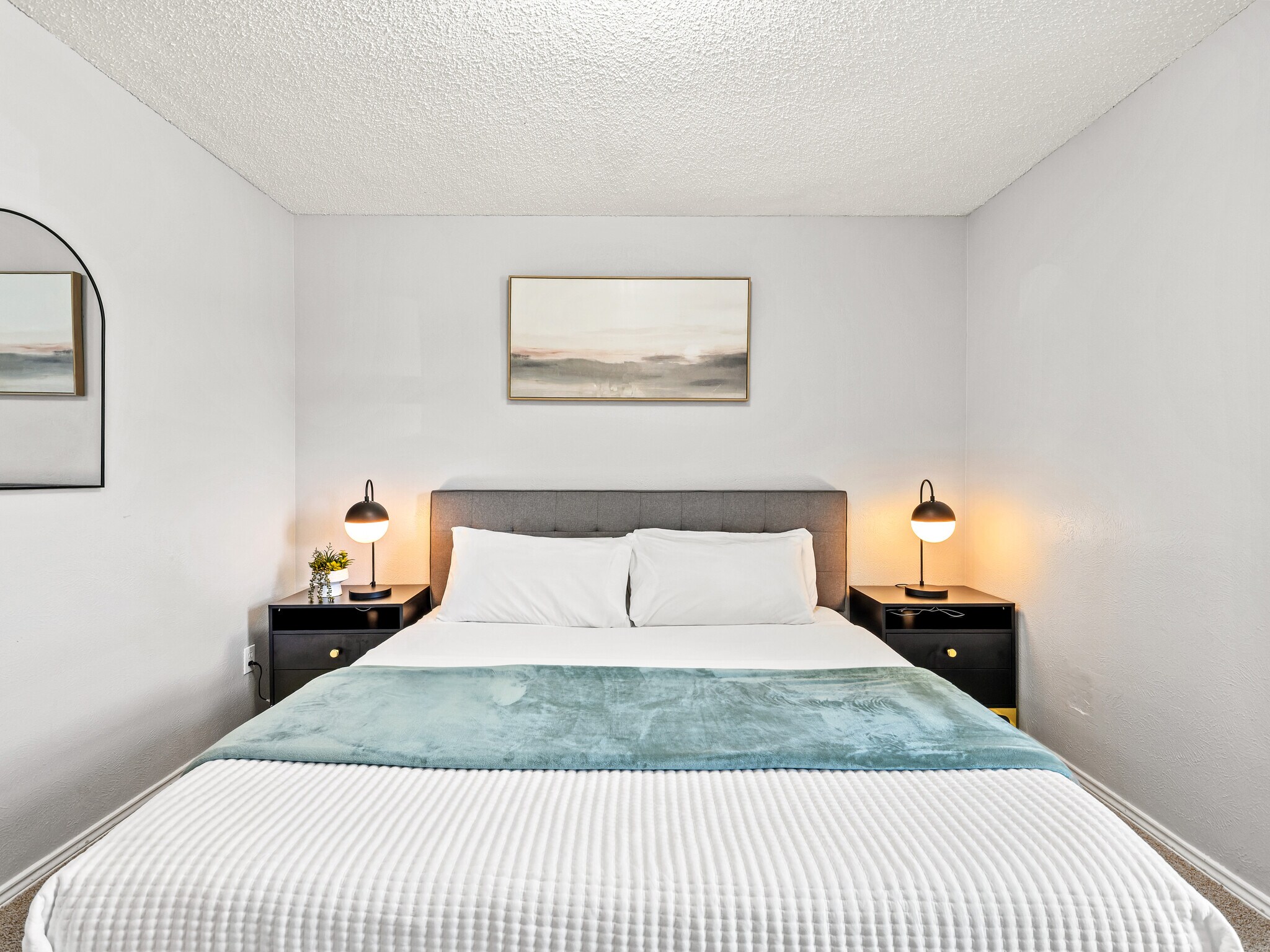 Building Photo - 1113 Roaring Springs Dr