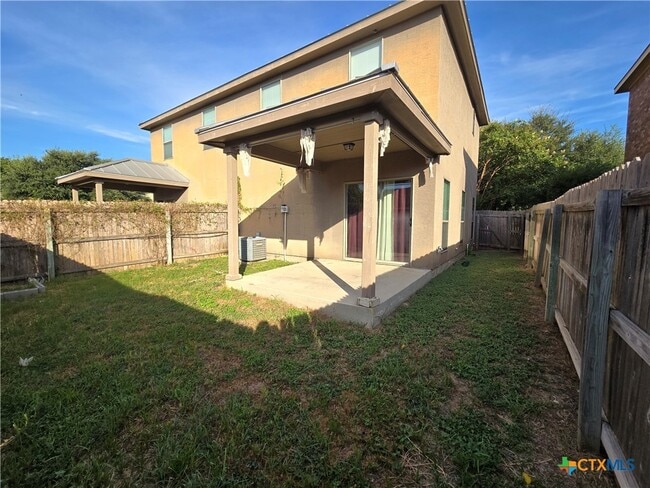 Building Photo - 1016 Brown Rock Dr