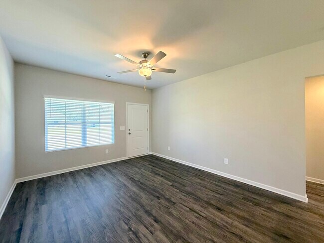 Building Photo - 107 Olde Hearth Rd