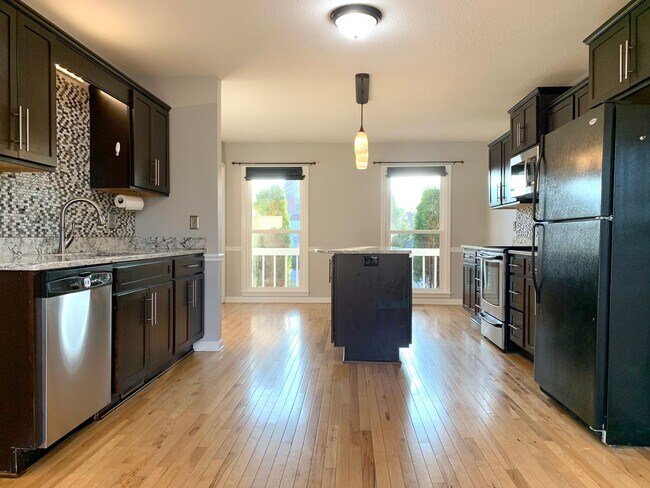 Building Photo - 1233 Cobblestone Ln