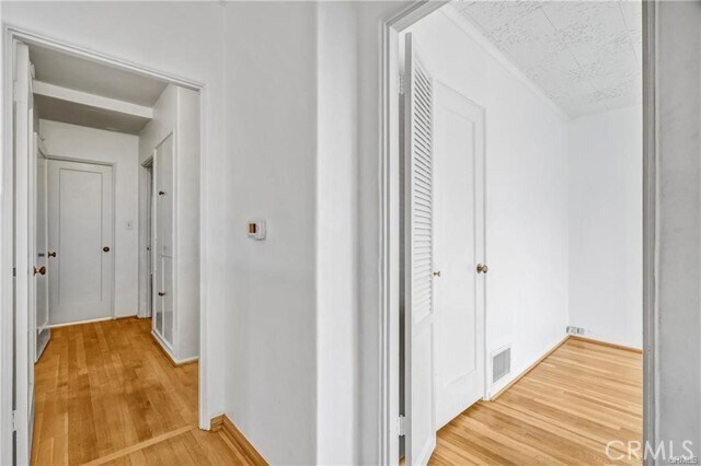 Building Photo - 2007 Glenneyre St