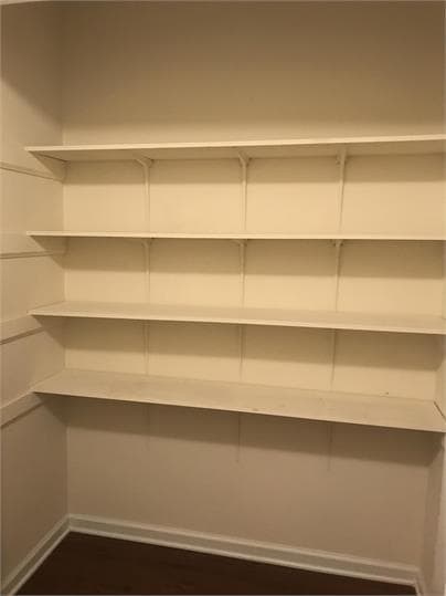 Building Photo - 2224 Thornhill Rd