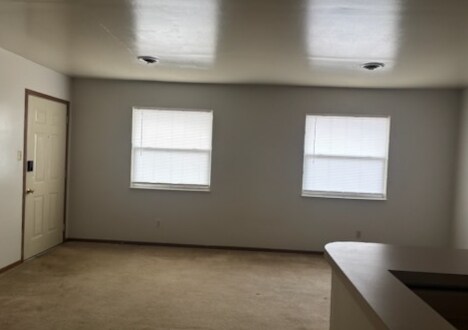 Building Photo - 116 Sandstone Ct