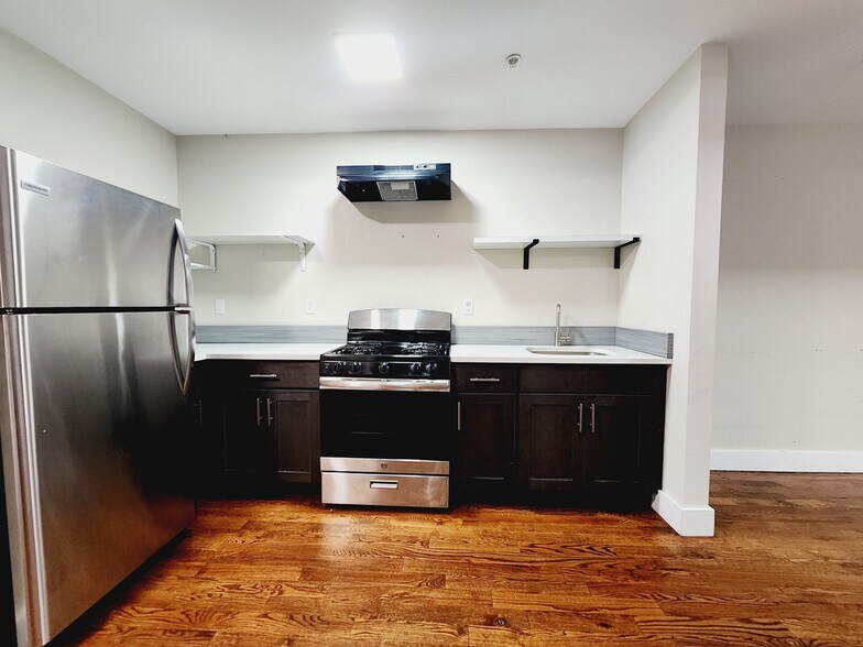 409 Ocean Ave 304 - 409 Ocean Ave