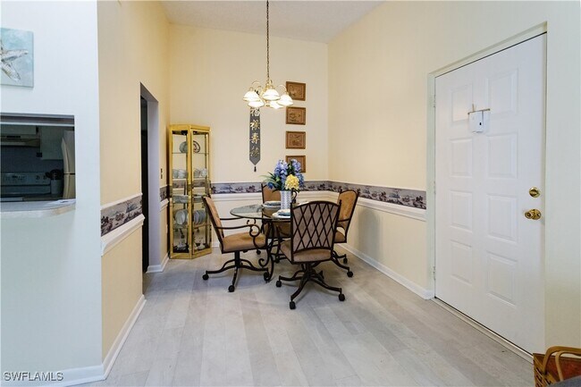 Building Photo - 9540 Green Cypress Ln