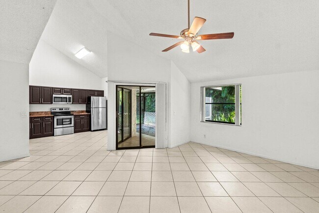 Building Photo - 9308 Ketay Cir