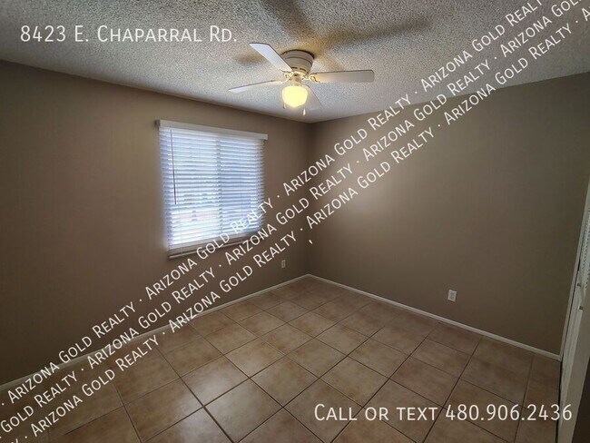 Building Photo - 8423 E Chaparral Rd