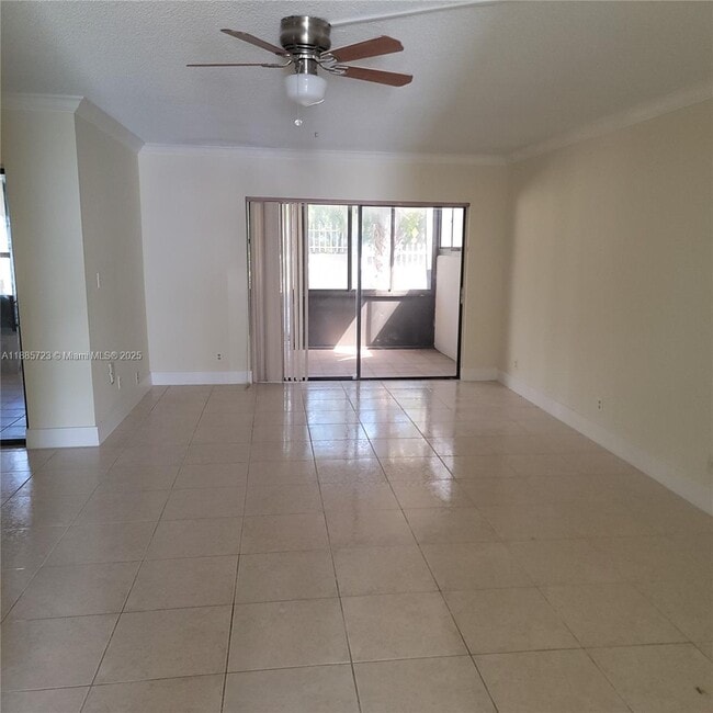 Building Photo - 6699 Racquet Club Dr