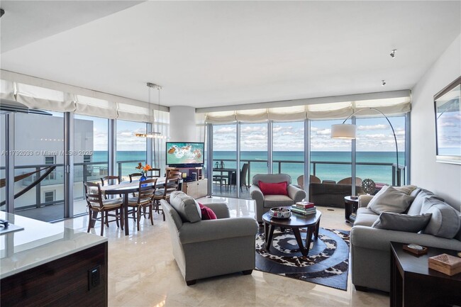 Building Photo - 3737 Collins Ave
