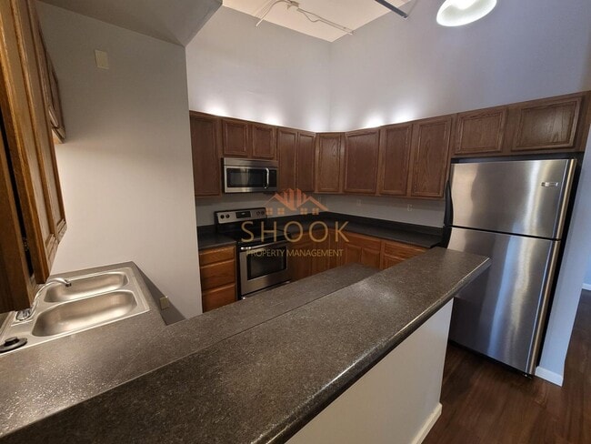 Building Photo - 102 N 3rd St