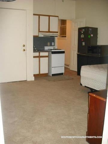 Building Photo - 501 E Broadway