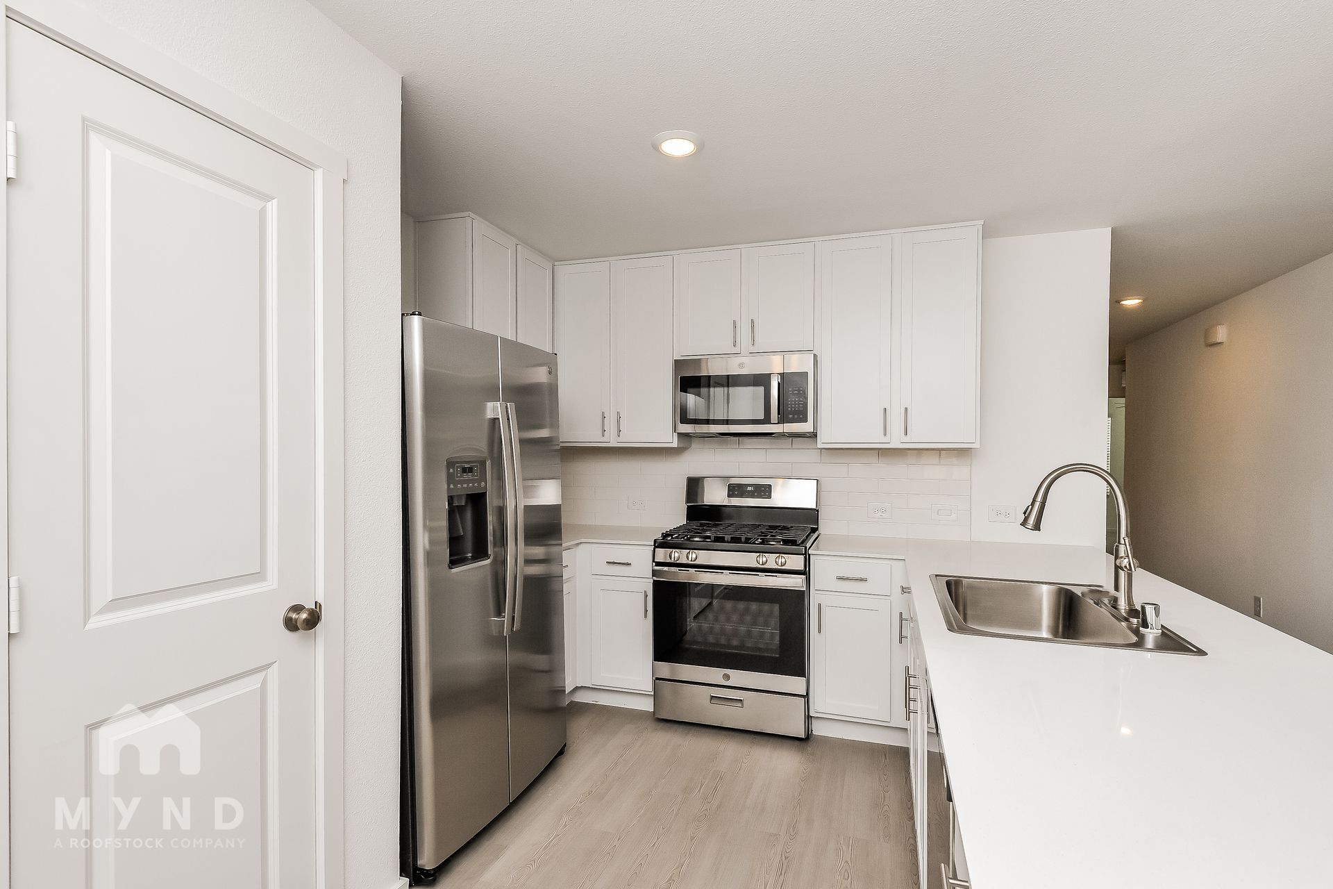 Building Photo - 2732 Mistwood Dr