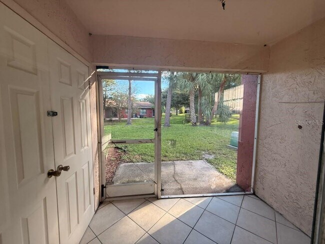 Building Photo - 6380 Bonnie Bay Cir N