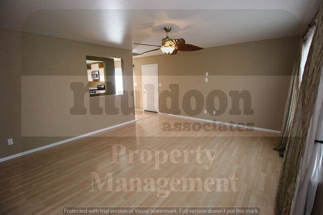 Building Photo - Beautiful Pet Friendly Pueblo West Home
