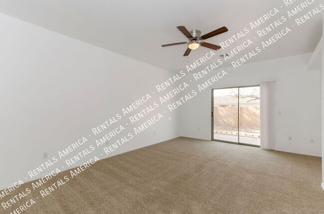 Building Photo - 10427 E Rita Ranch Crossing Cir