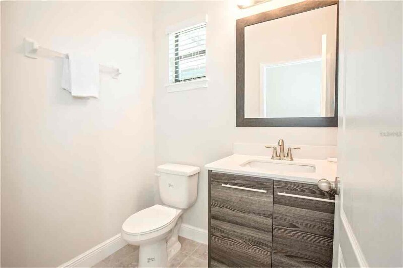 Building Photo - 181 Mitchell's Manor