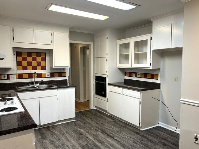 Building Photo - North Macon in Springdale/Howard School Districts