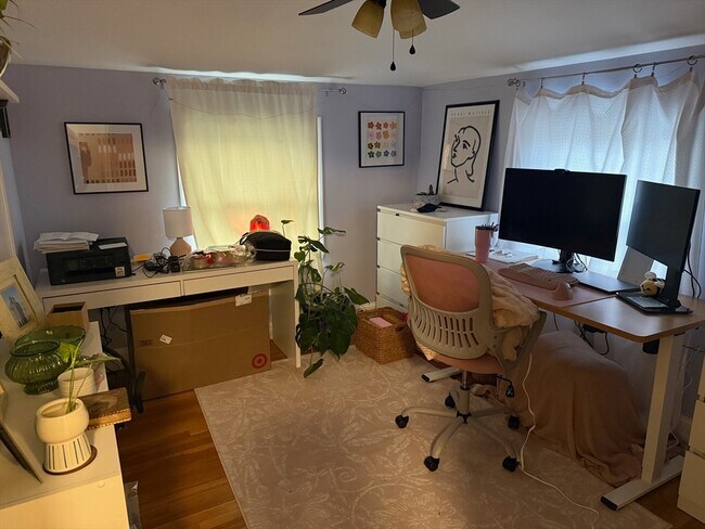 Building Photo - 2 Frazer Rd