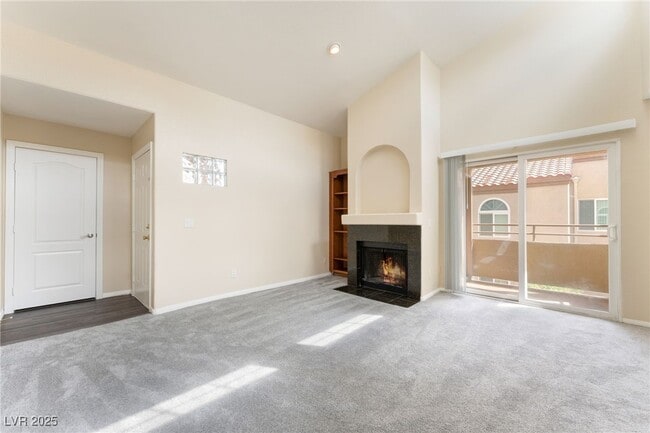 Building Photo - 3145 E Flamingo Rd