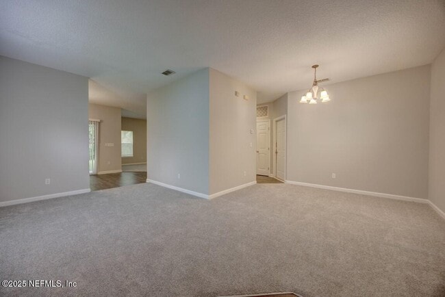 Building Photo - 14014 Summer Breeze Dr
