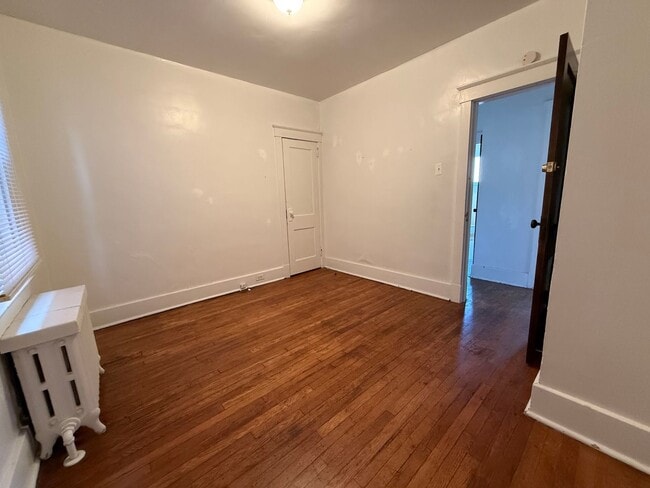 Building Photo - 6603-6603 Woodwell St