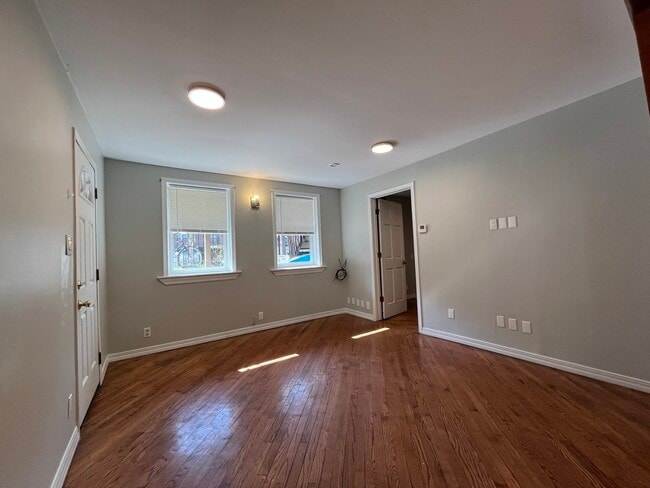 Building Photo - 2163 N Talman Ave