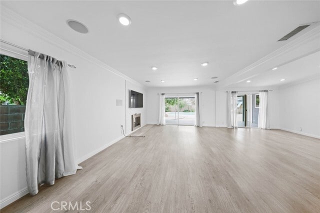 Building Photo - 10515 Valjean Ave