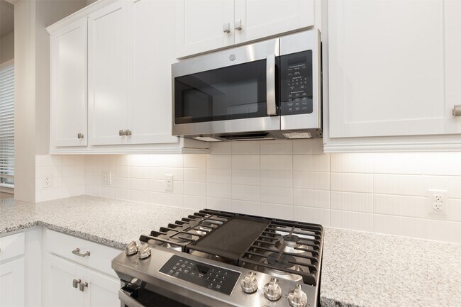 Building Photo - 24219 Tallgrass Mdw Trl