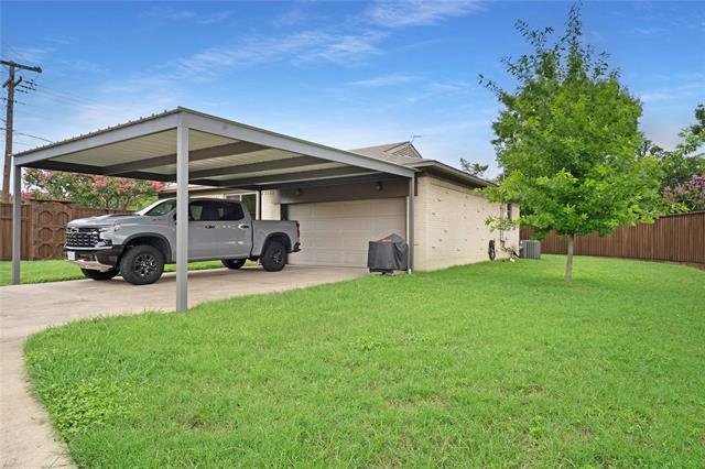 Building Photo - 10204 McCree Rd
