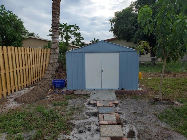 Building Photo - 516 NW 53rd St