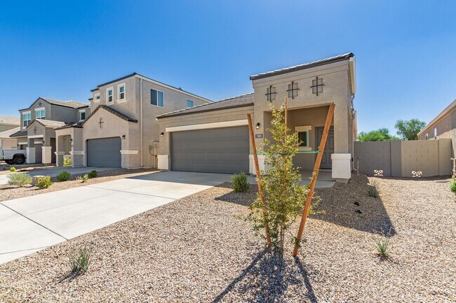 Building Photo - Brand New - Never Lived In 3 Bedroom / 2 B...