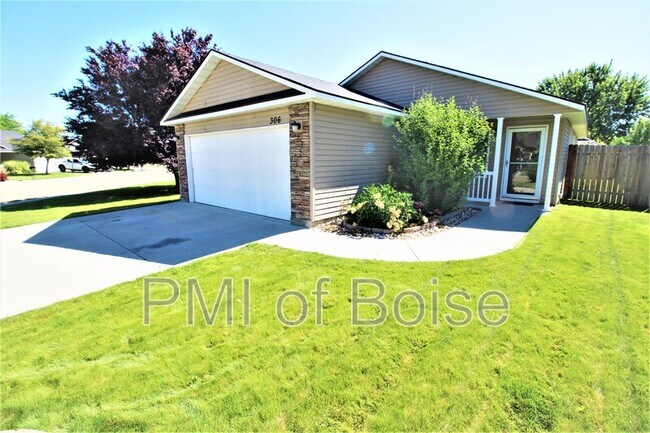 Building Photo - 306 Pietra Way