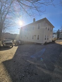 Building Photo - 3 Maxwell Ct