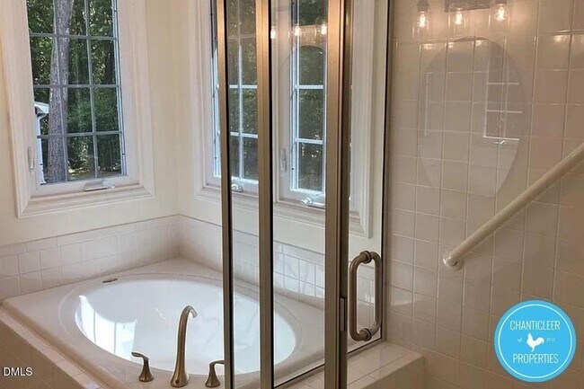 Building Photo - 2309 Kendricks Ct