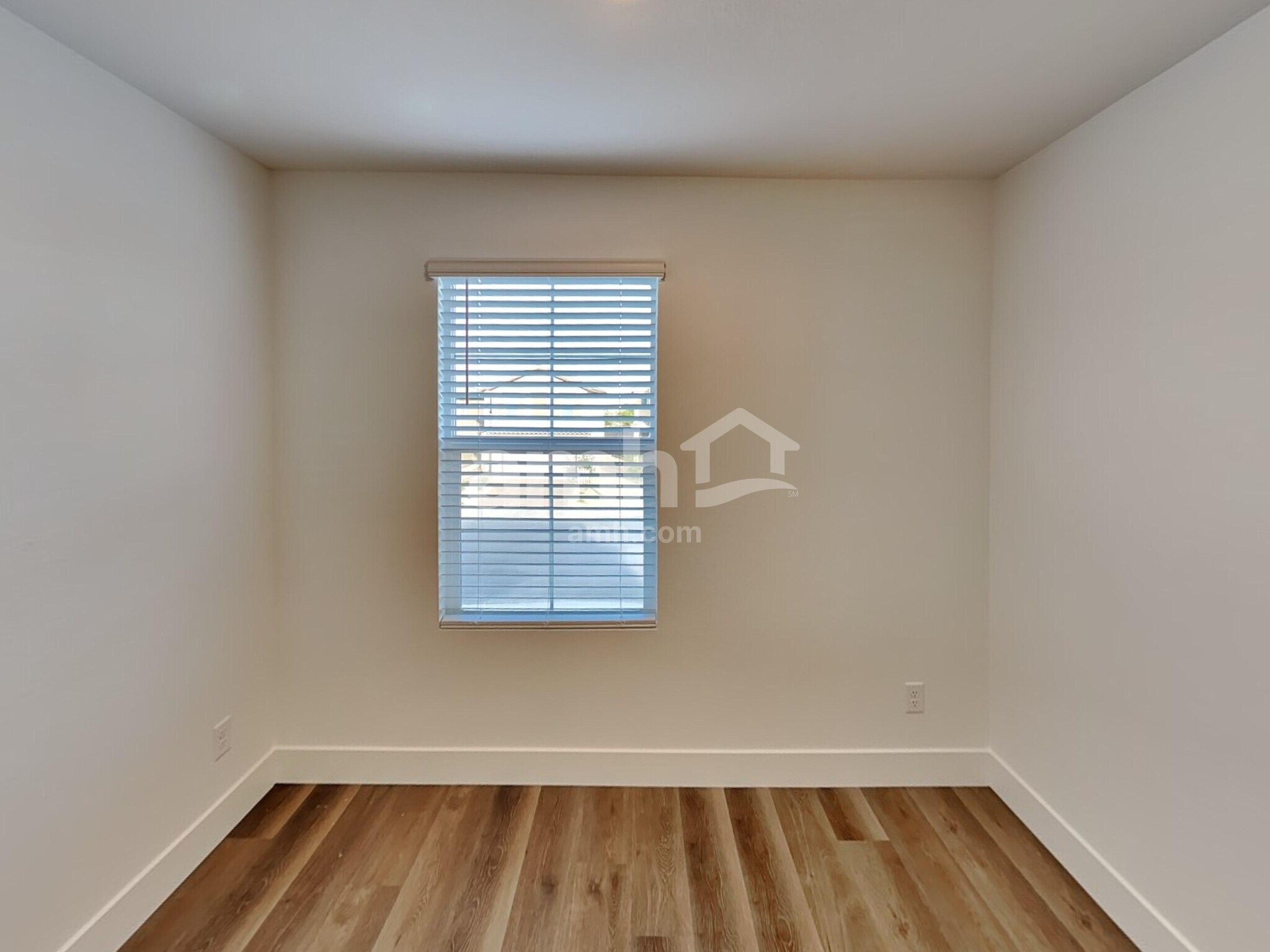 Building Photo - 11187 Magallanes St