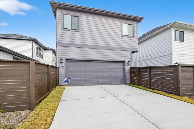 Building Photo - 3311 Full Bellied Ln