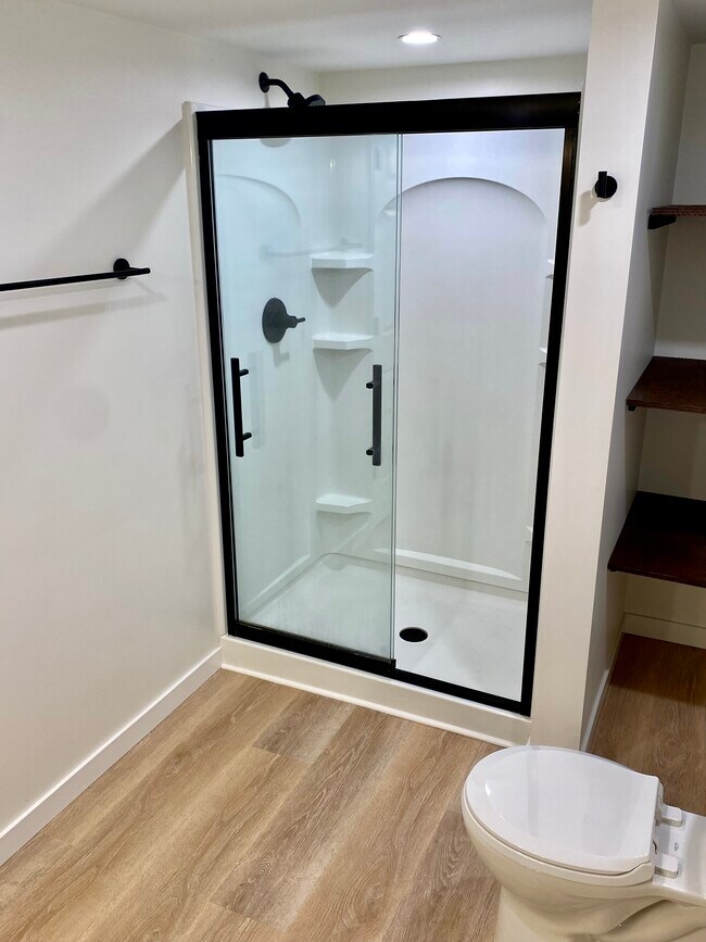 Building Photo - 5203 France Ave S