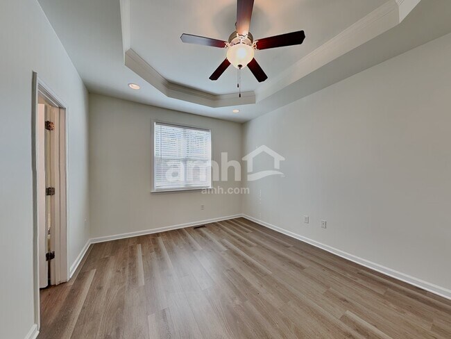 Building Photo - 192 Meadow Loop Dr