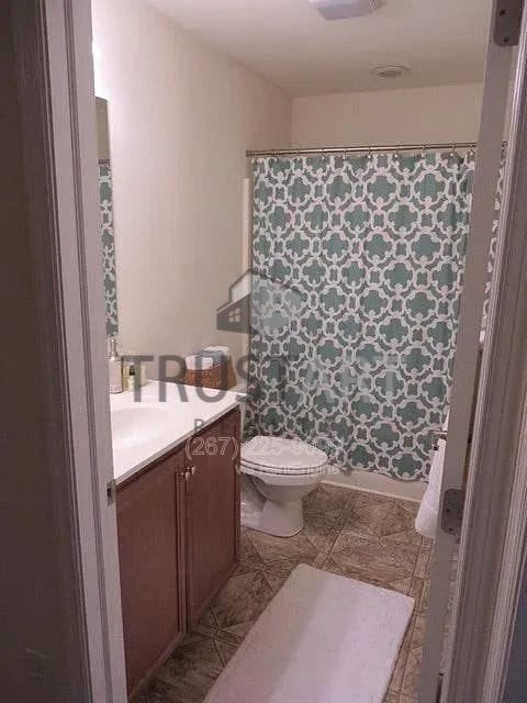 Building Photo - 4421 Driftwood Dr