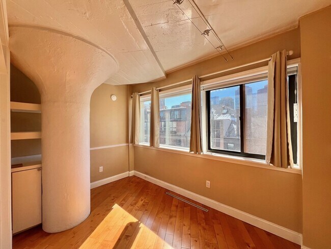 Building Photo - 63 Atlantic Ave