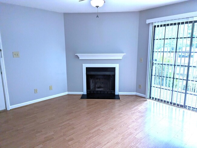 Building Photo - 3700 Chimney Ridge Pl